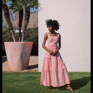 NWT Gal Meets Glam Courtney Maxi Dress